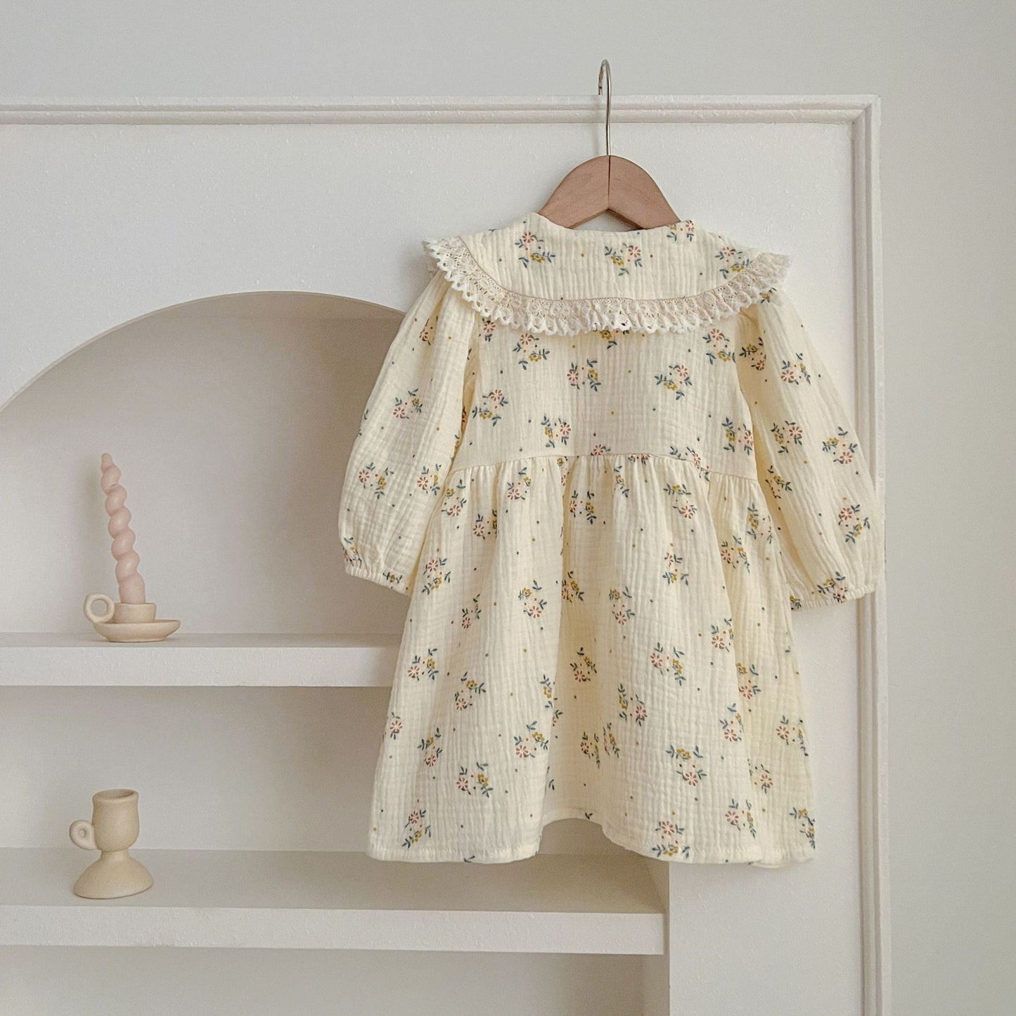 Adorable Baby Lace Collar Onesies or Floral Pattern Girls Dress-2